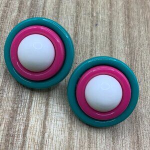 Avon Vintage Club Capri 80's Style Retro Clip Earrings